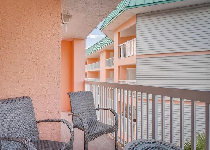 Steps To Beach, Pool Access: Indian Shores